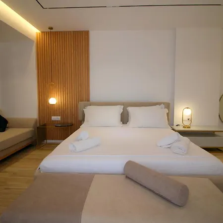 Julia Hotel 3*