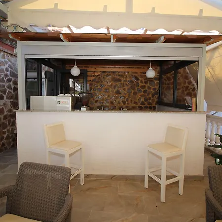 Julia Hotel 3*