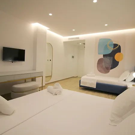 Julia Hotel 3*