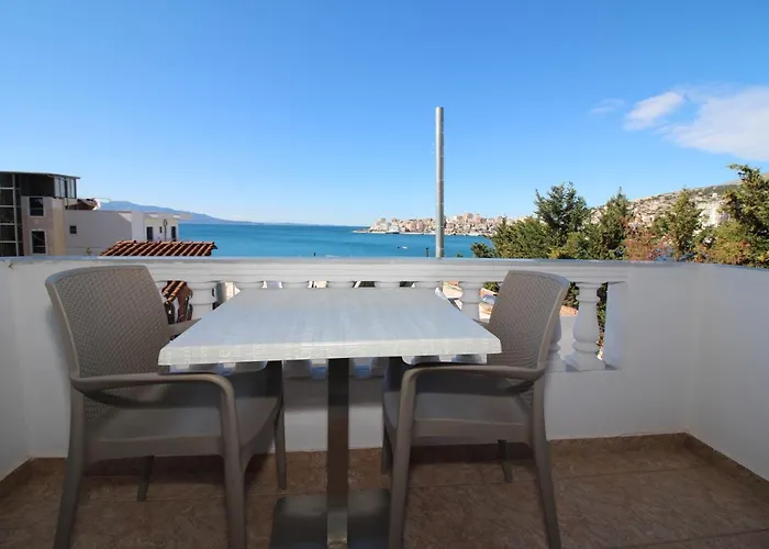 Julia Hotel Sarandë