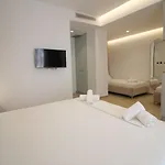 Julia 3*