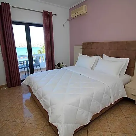 Hotel Julia Sarandë